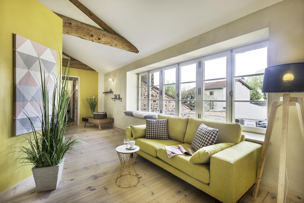 Logis Hotel La Benoite Salles-Arbuissonnas-en-Beaujolais Exteriör bild